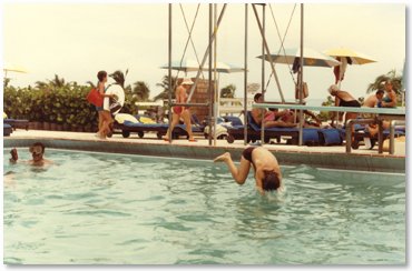 "Diving" in Miami