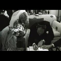 Signing the marriage document